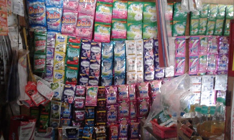 Toko Desi: Solusi Belanja Serba Ada di Jantung Cilacap